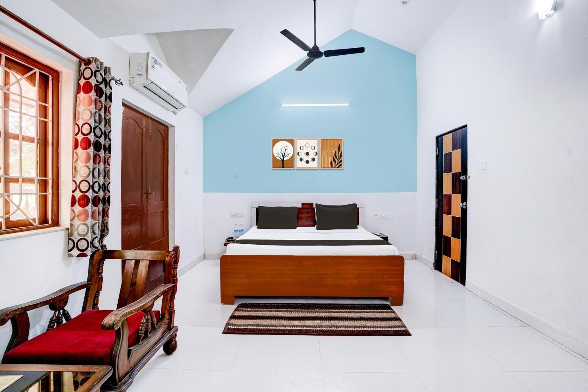 Oyo Flagship Triple Beach Guest House Benaulim Eksteriør bilde